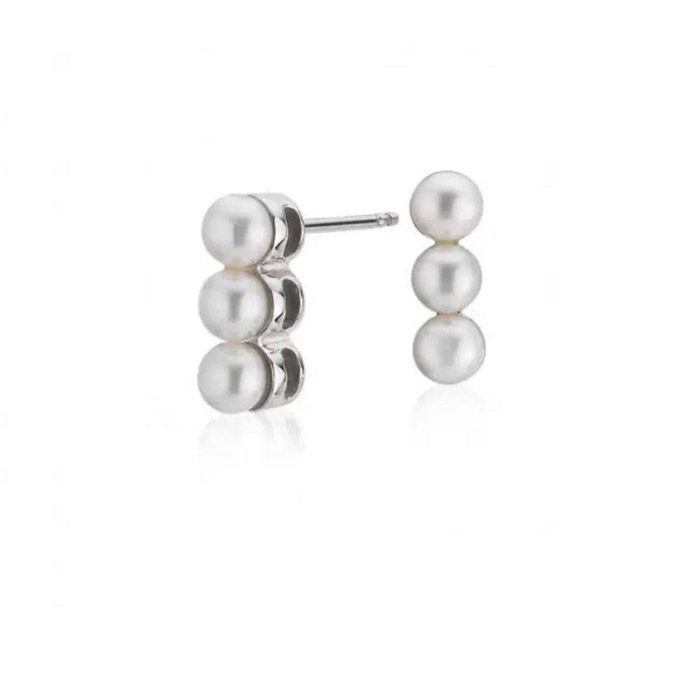 Blue Nile triple freshwater clustered pearl studs